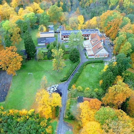 Zacisze Lesne Hostel Lidzbark Warminski Bagian luar foto