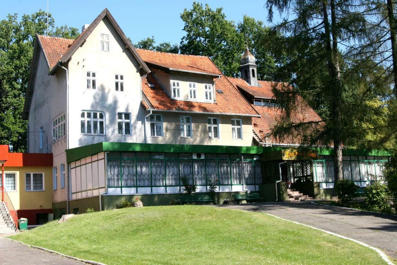 Zacisze Lesne Hostel Lidzbark Warminski Bagian luar foto